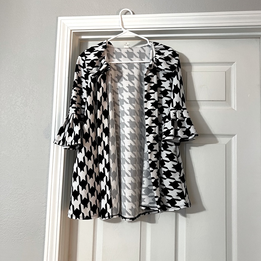 Cute Houndstooth Top